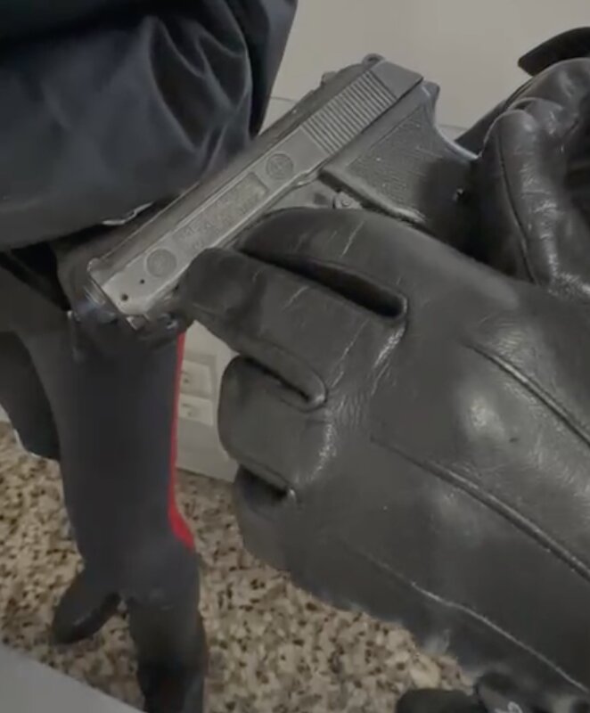 Minacce con pistola tra Flero e Castel Mella: un uomo di 50 anni in manette