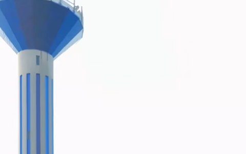 La torre piezometrica si trasforma in un’opera d’arte
