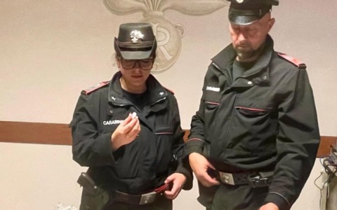 Arrestato un 26enne per spaccio di cocaina: sequestrate 68 dosi