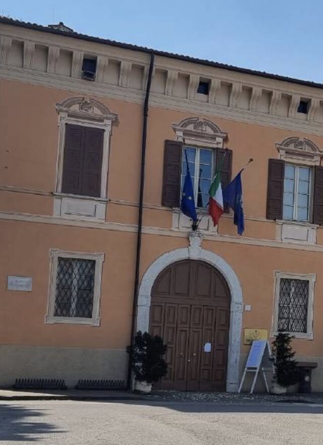 Manerbio: nuove regole per la sicurezza, negozi chiusi dalle 20.30