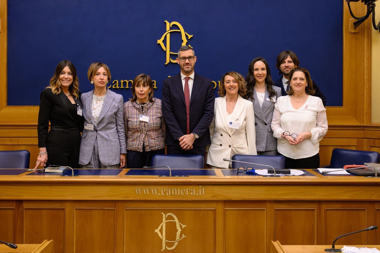Pink Charity presenta il suo progetto a Montecitorio per sostenere la Breast Unit del Civile