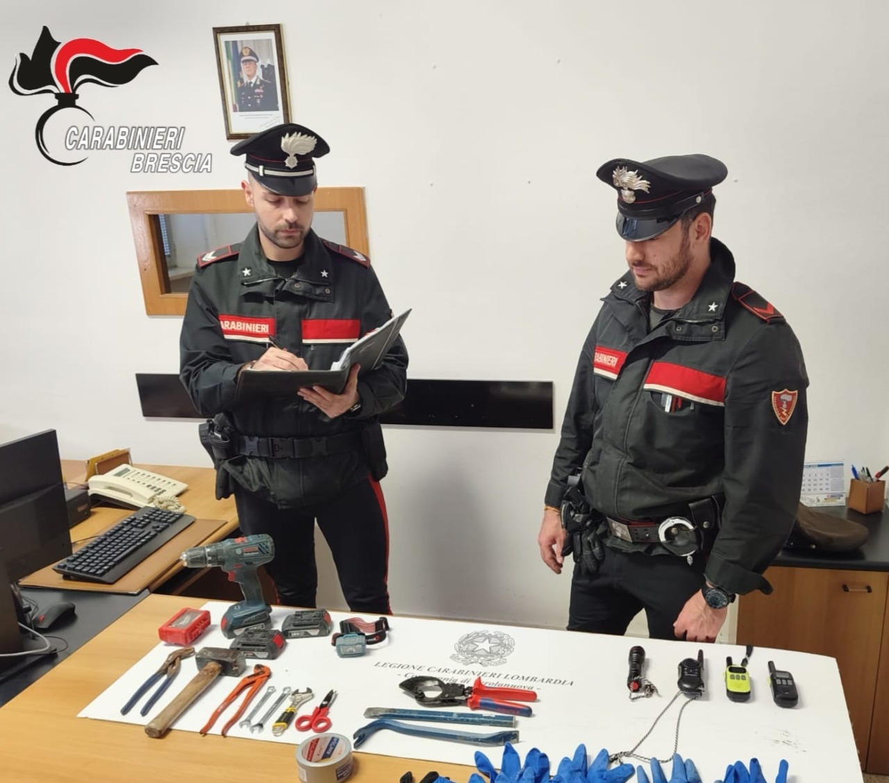 Pontevico: Arrestato 55enne alla guida senza patente e con arnesi da scasso