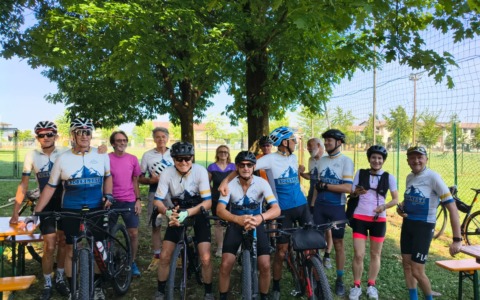 Seniga: oltre cento ciclisti partecipano alla Festa dell’acqua