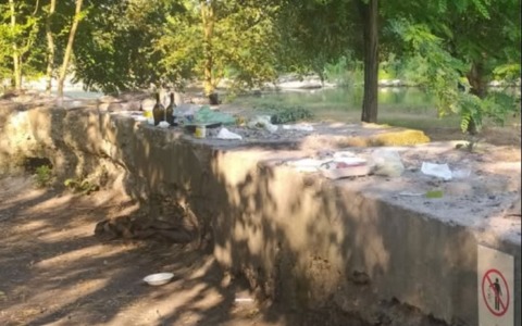 Soncino dichiara guerra ai bivacchi all’Oasi dei pensionati