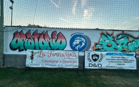 Un murales rinnovato per l’oratorio di Barbariga